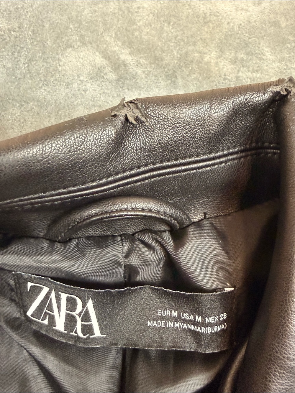 Zara Cropped Faux Leather Biker Jacket Black Size Medium - Picture 3 of 8